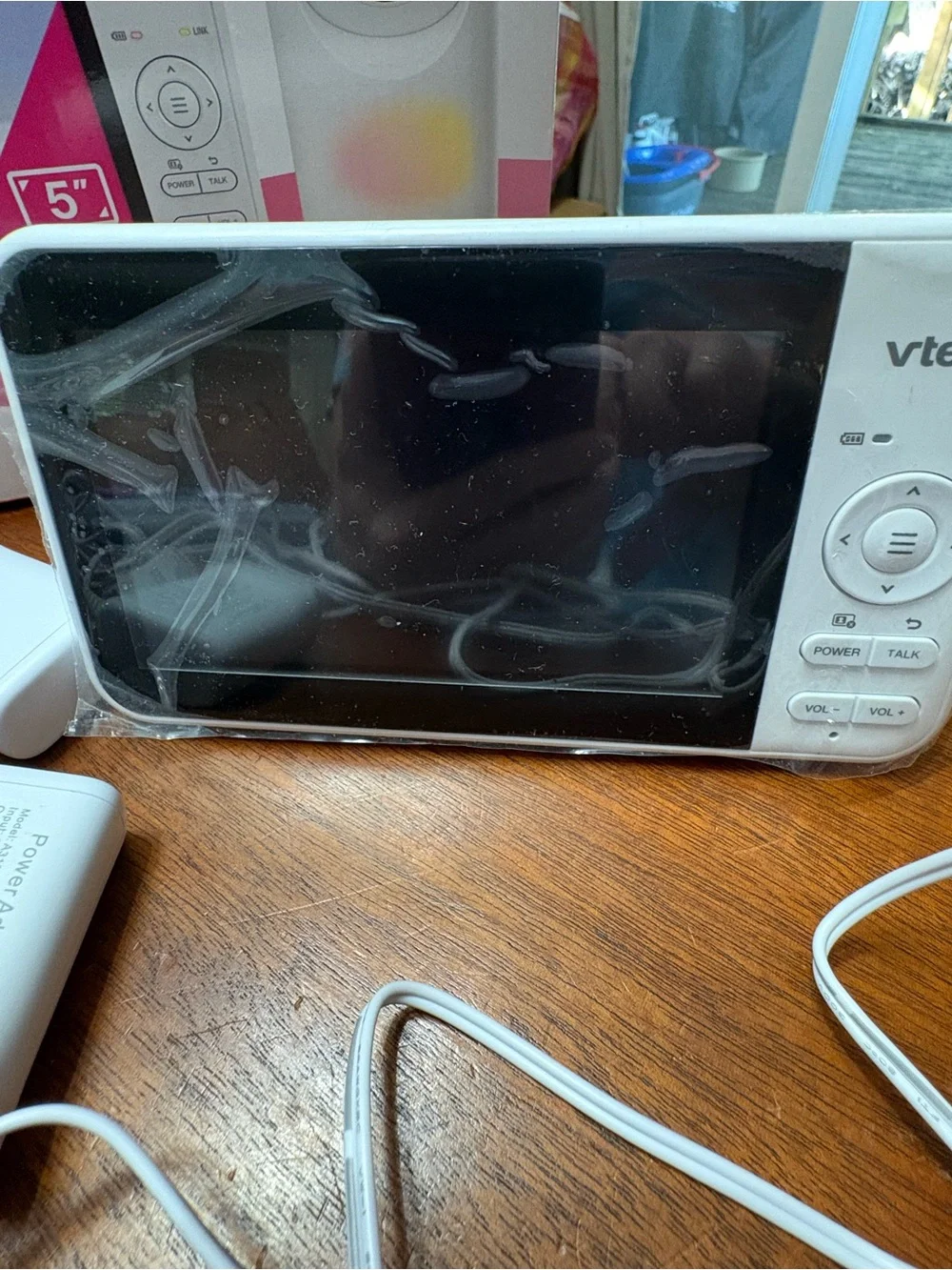 VTech White Pan & Tilt Video Monitor with 5